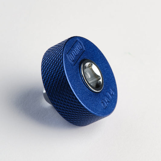 Utoku 1/4 in. to 1/4 in. Drive Thumb Wheel Quick Spinner Adaptor, Thick, Blue UT-QA14T