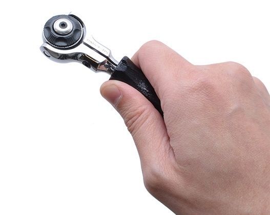 DEEN Stubby Swivel Head Ratchet 1/4 DNR2F-05