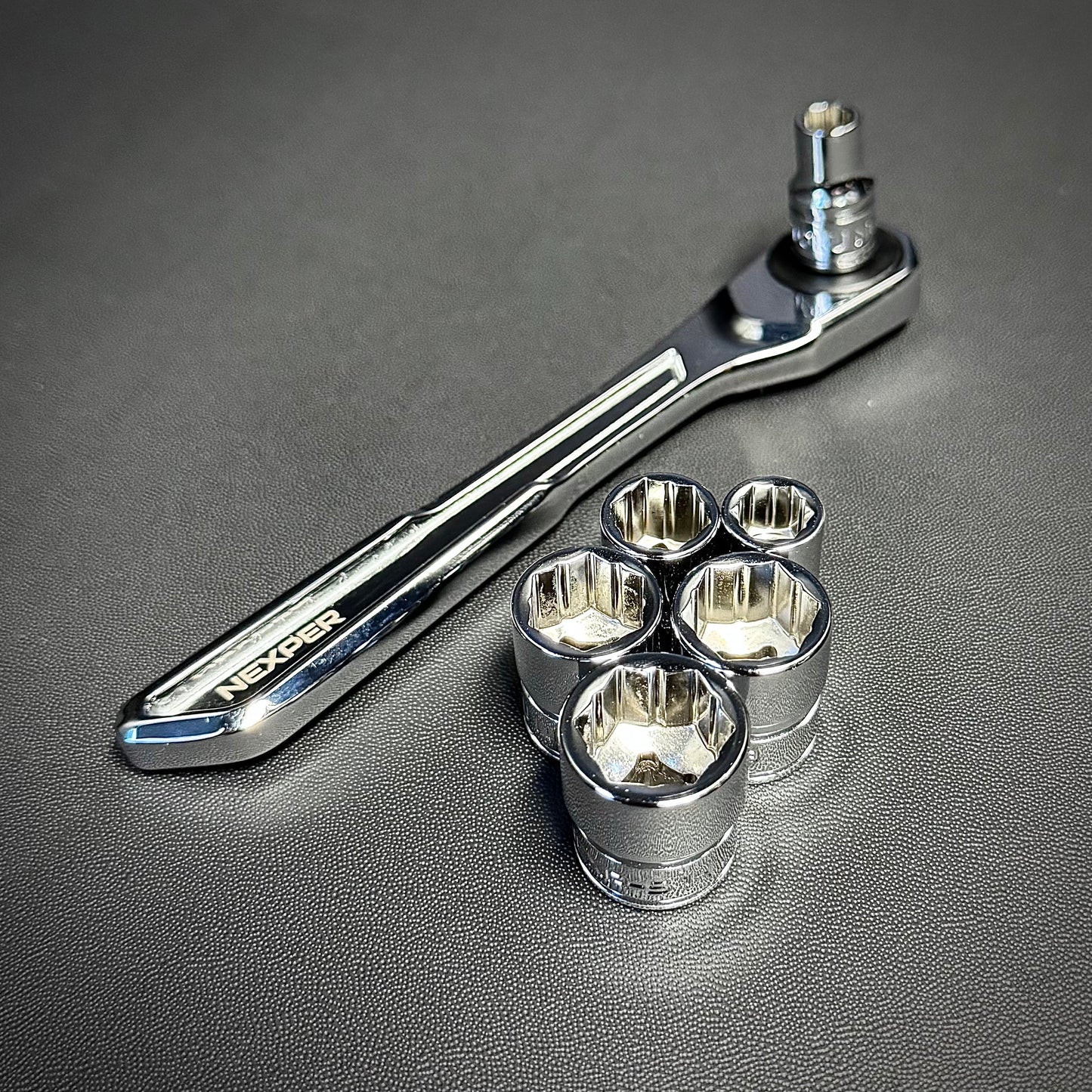 Utoku Nexper Anti-Slip Socket Set With 1/4" 90t Ratchet UT-NEXP-SST