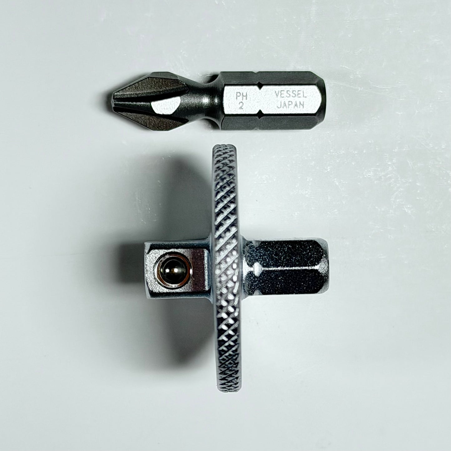Utoku 1/4 in. Drive Hex Socket Adapter With Spin Disk UT-SQ14DISK