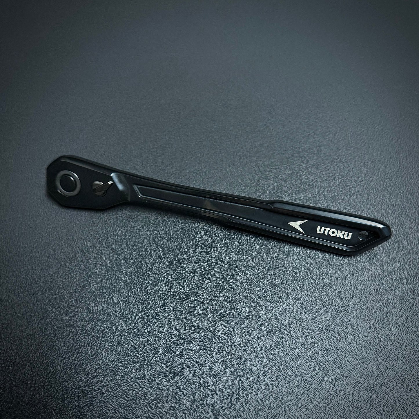 Utoku 3/8" Drive Black URSUS 90T Super Slim Ratchet UT-SSRW-2B